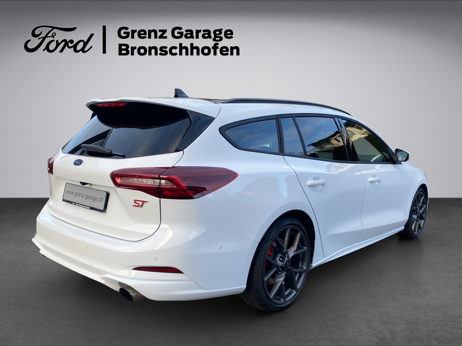 FORD Focus Station Wagon 2.3 EcoB ST X-image-7