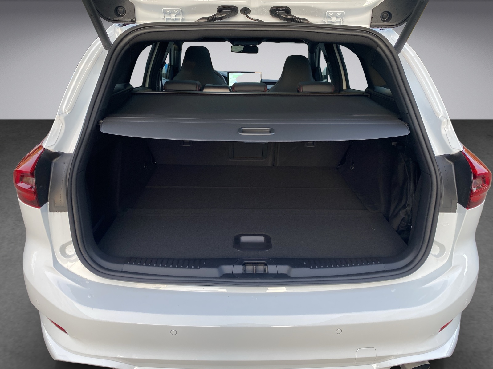 FORD Focus Station Wagon 2.3 EcoB ST X-image-15