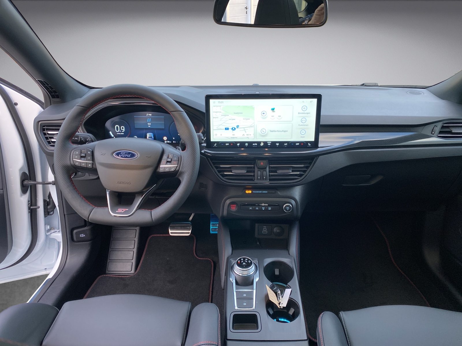 FORD Focus Station Wagon 2.3 EcoB ST X-image-11