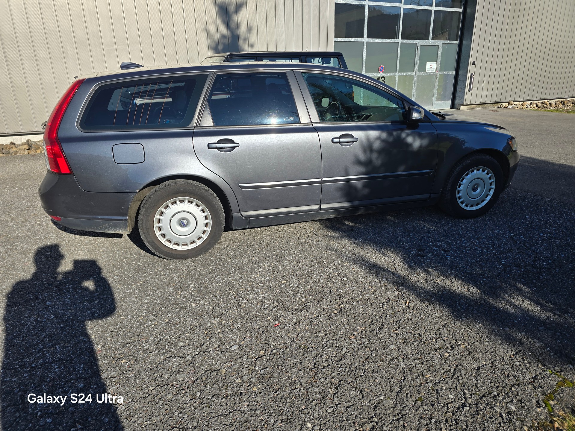 VOLVO V50 1.6D Summum-image-12