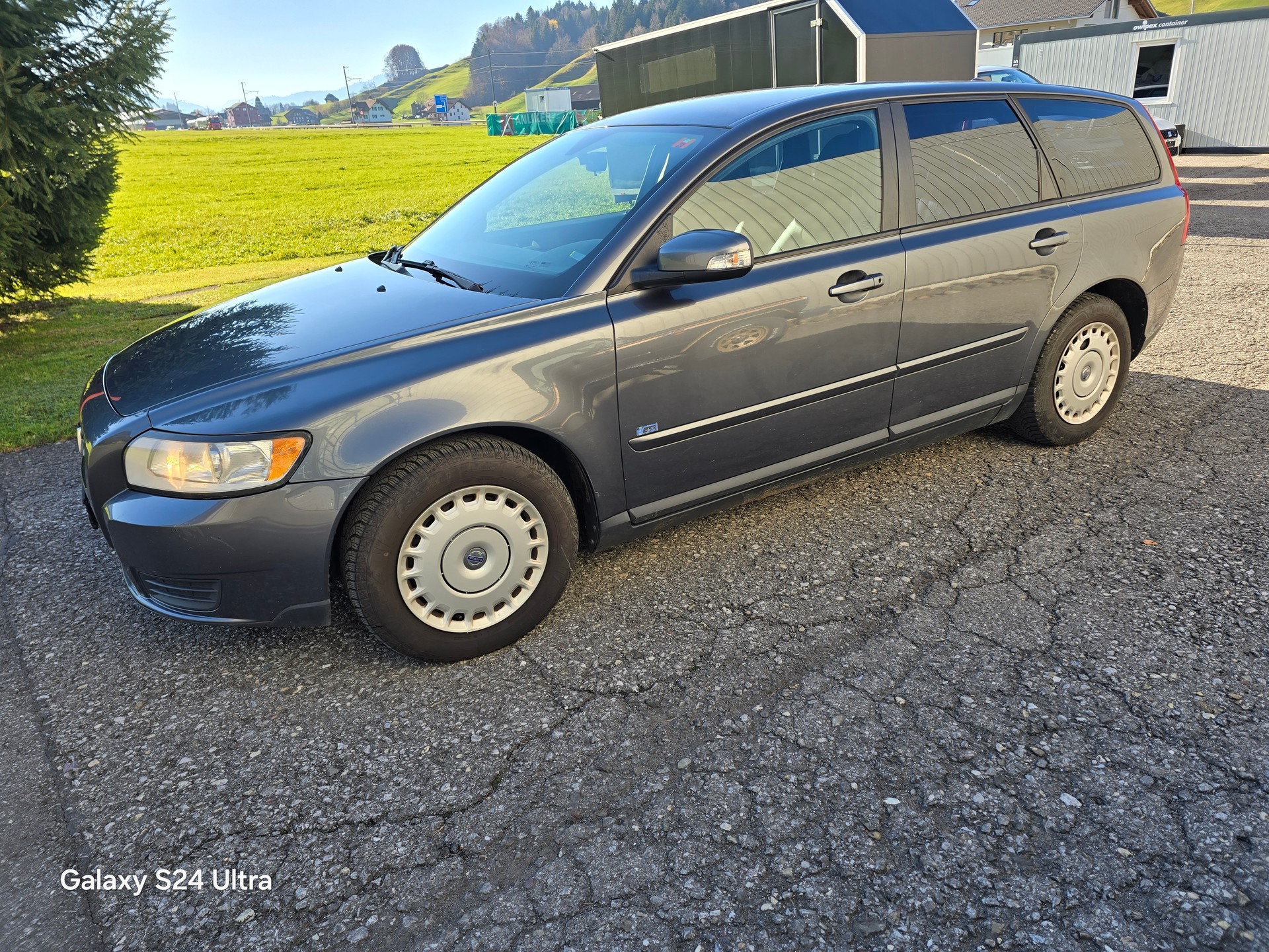VOLVO V50 1.6D Summum-image-4