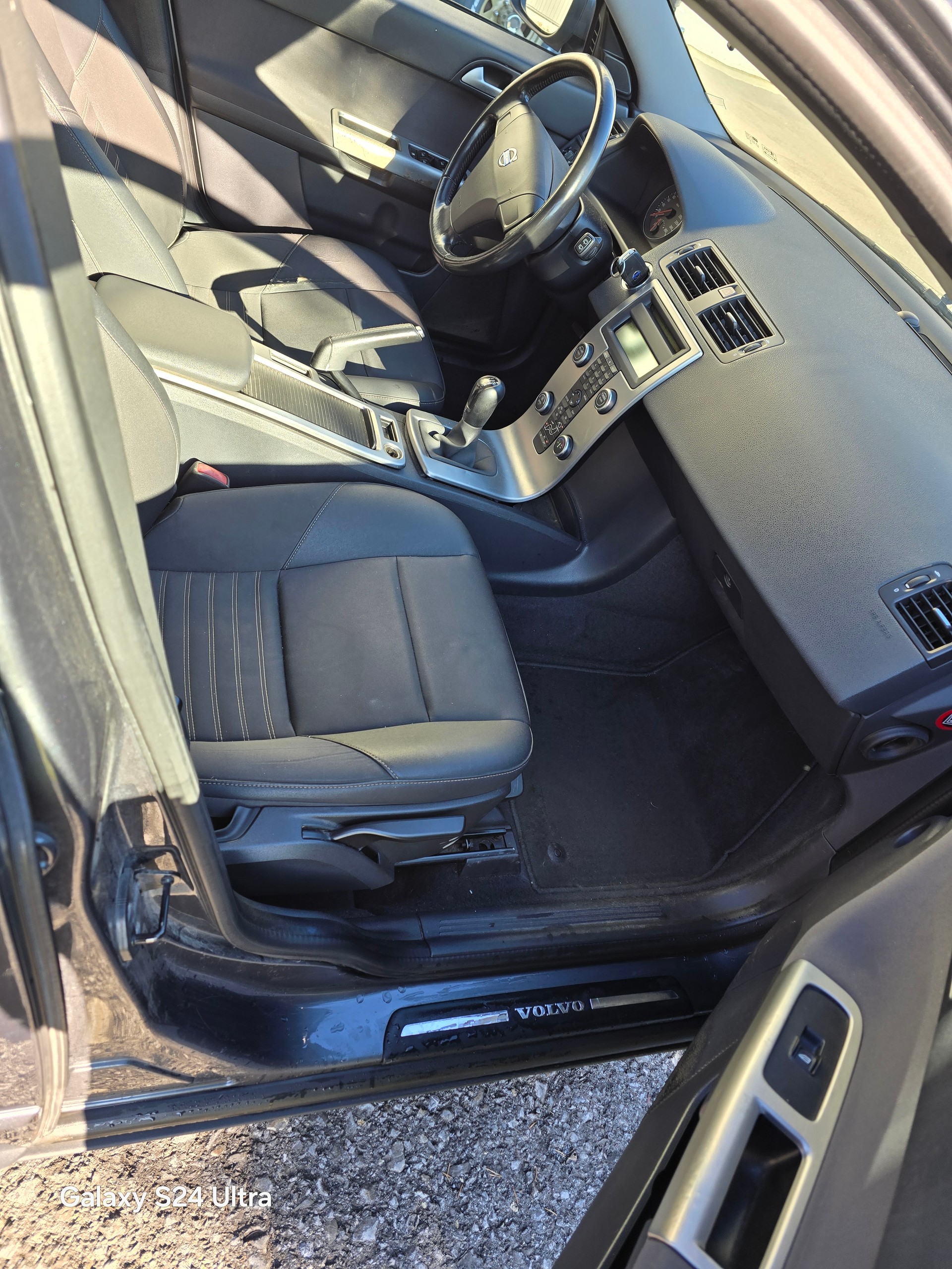 VOLVO V50 1.6D Summum-image-5