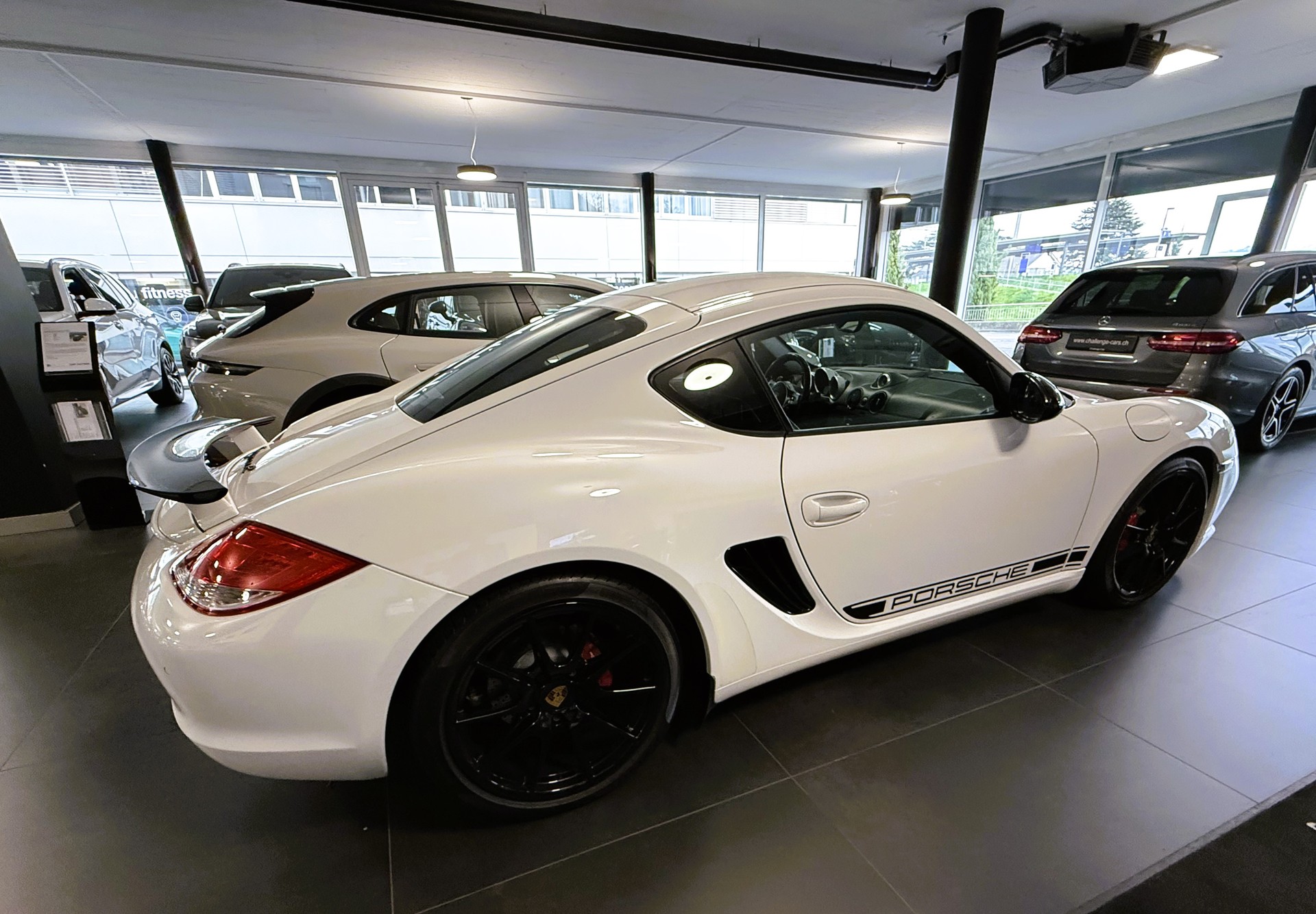 PORSCHE Cayman R 3.4 PDK-image-11