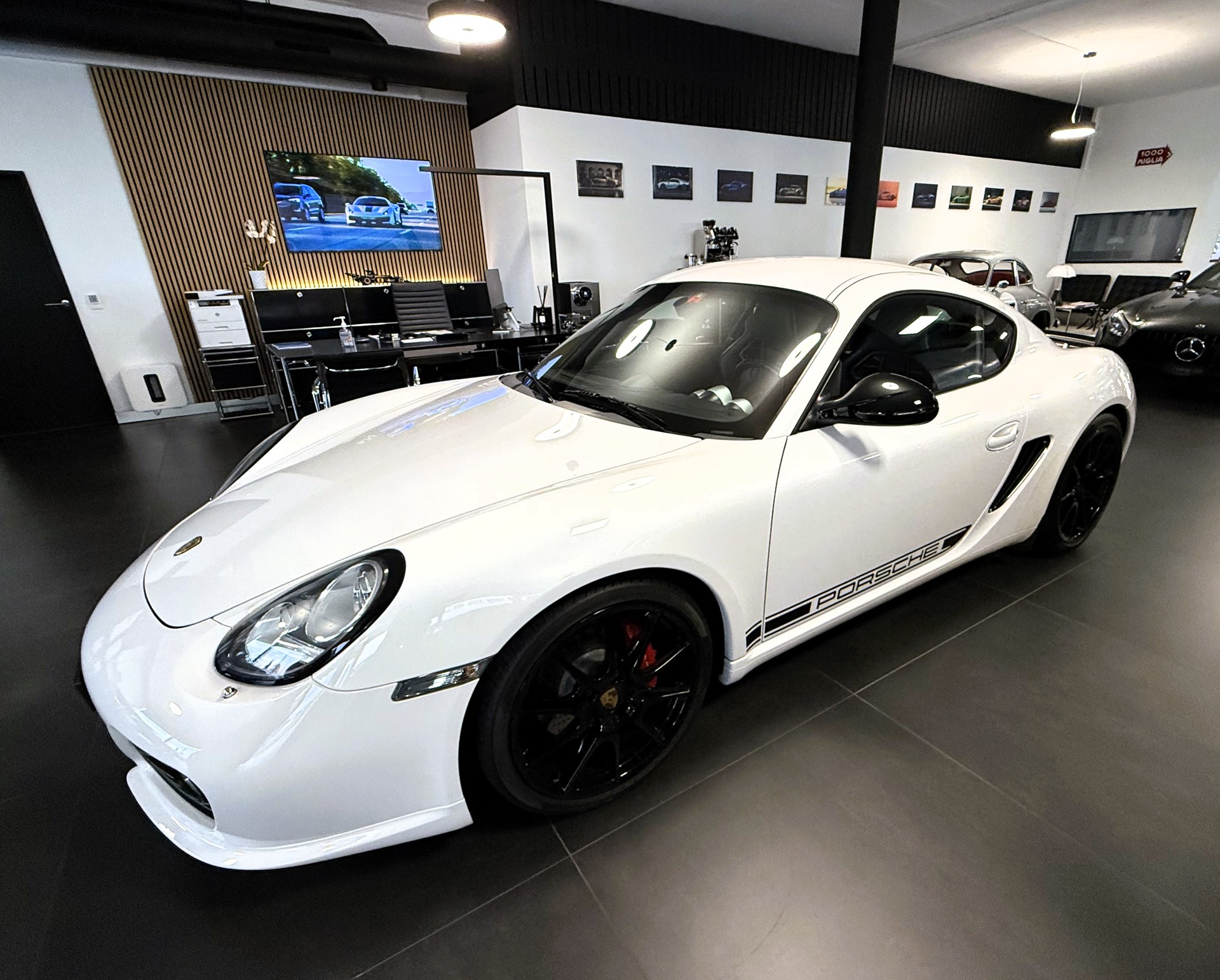 PORSCHE Cayman R 3.4 PDK-image-1