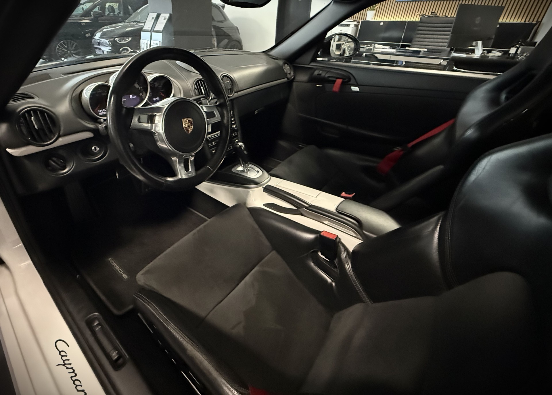 PORSCHE Cayman R 3.4 PDK-image-17