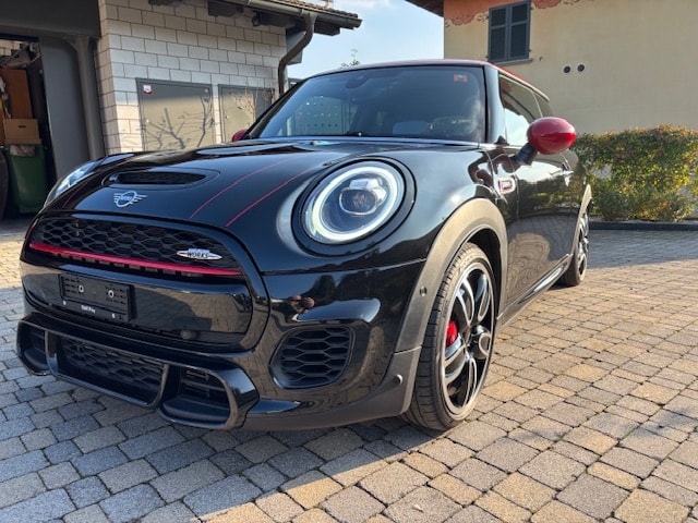 MINI Cooper John Cooper Works Steptronic-image-1
