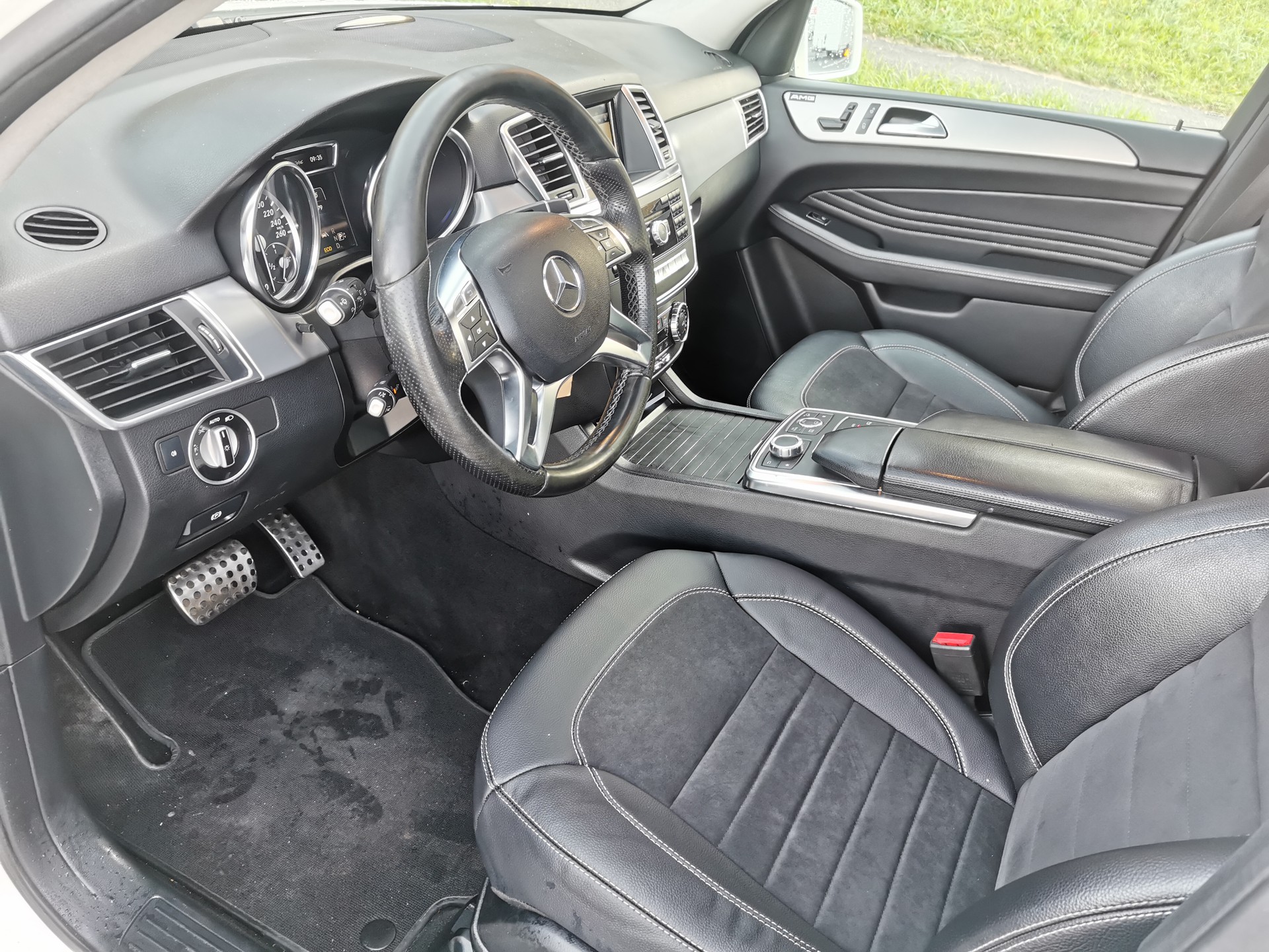 MERCEDES-BENZ ML 350 BlueTEC Executive 4Matic 7G-Tronic-image-6