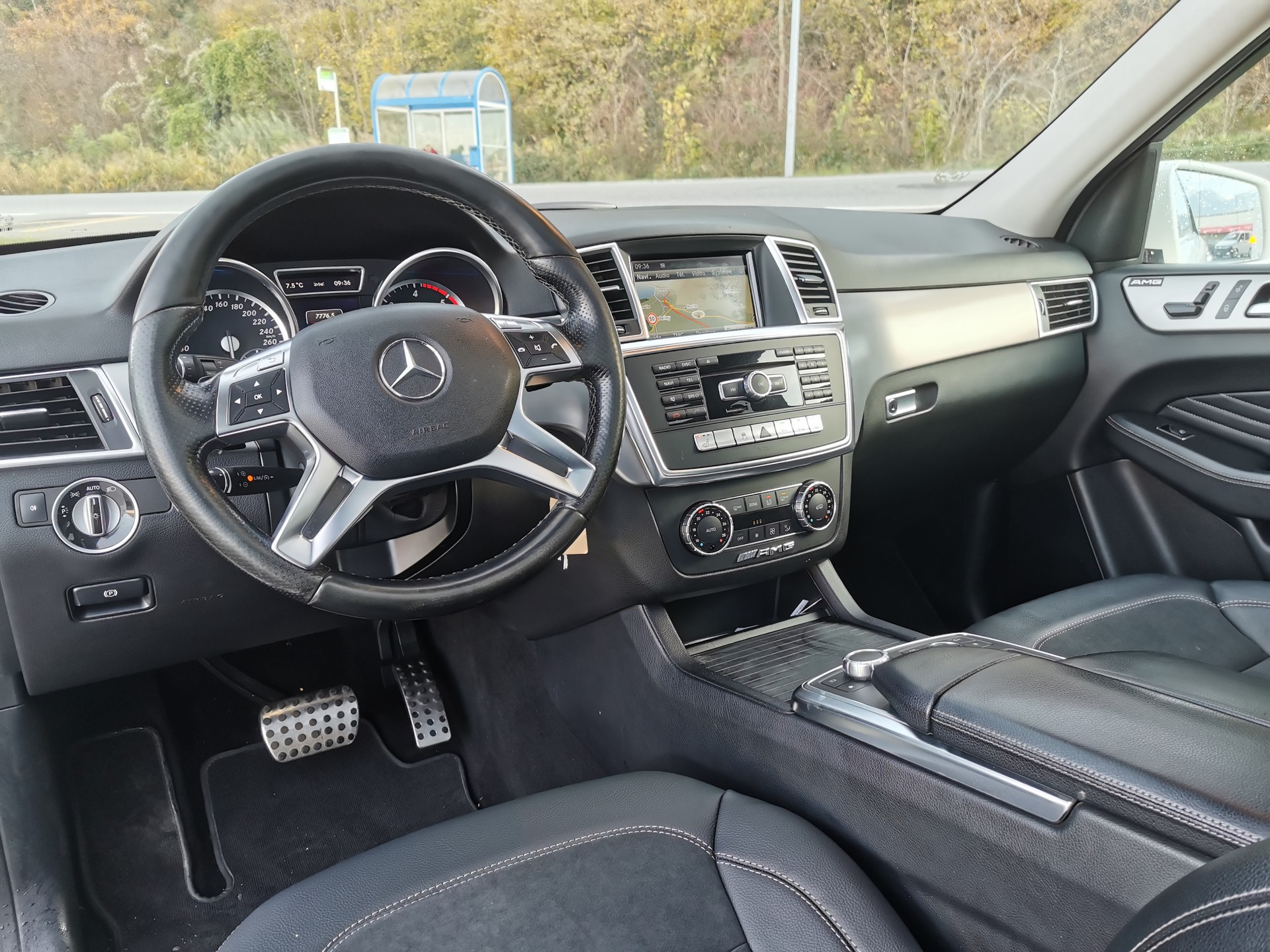 MERCEDES-BENZ ML 350 BlueTEC Executive 4Matic 7G-Tronic-image-2