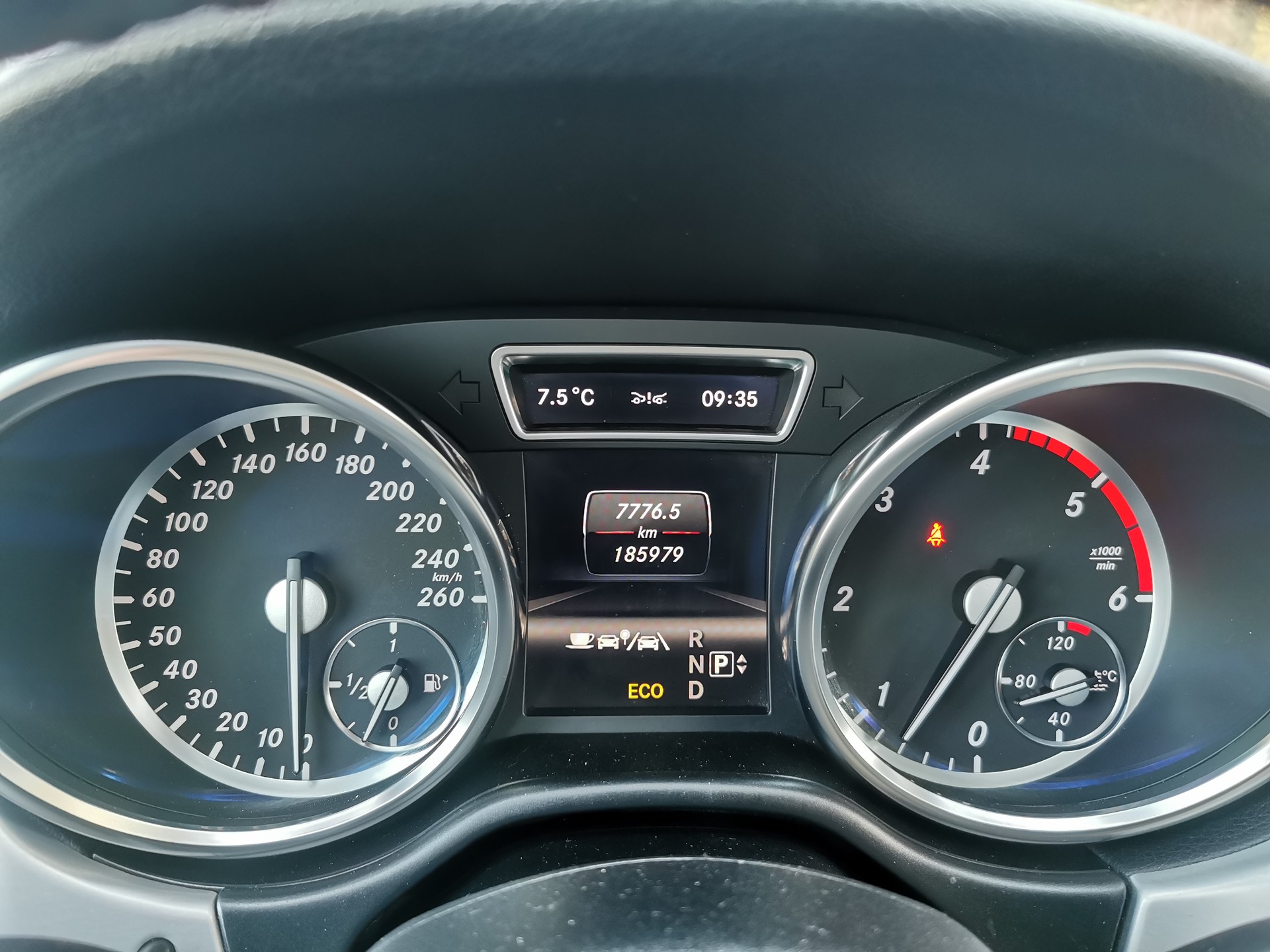 MERCEDES-BENZ ML 350 BlueTEC Executive 4Matic 7G-Tronic-image-8
