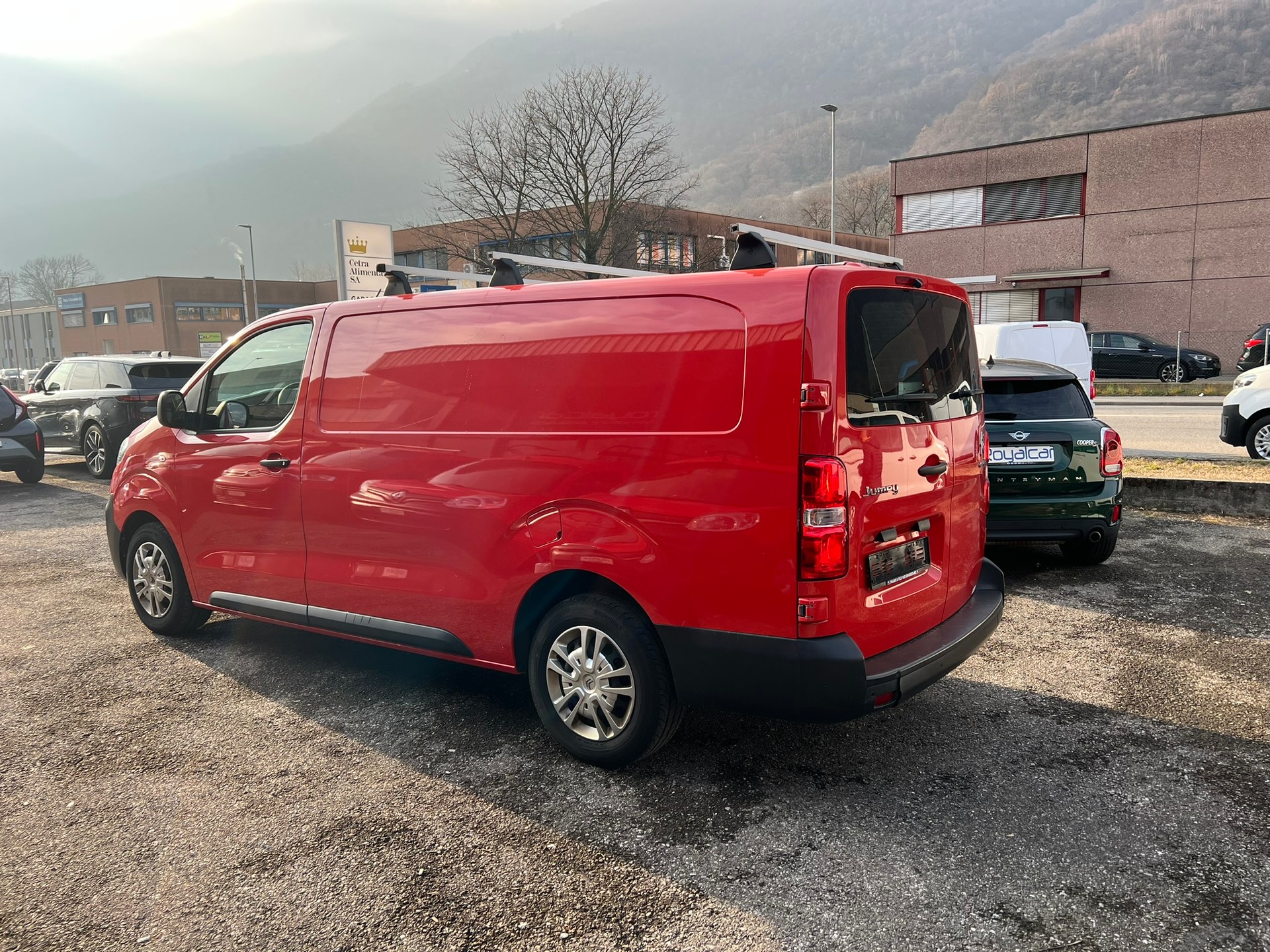 CITROEN Jumpy 2.0 BlueHDi 140 XL Club BVM6-image-2