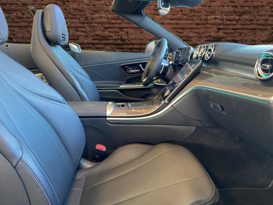 MERCEDES-BENZ CLE 450 Cabrio 4M-image-11