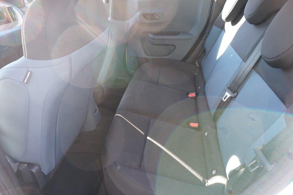 FIAT Grande Panda 1.2 Icon-image-6