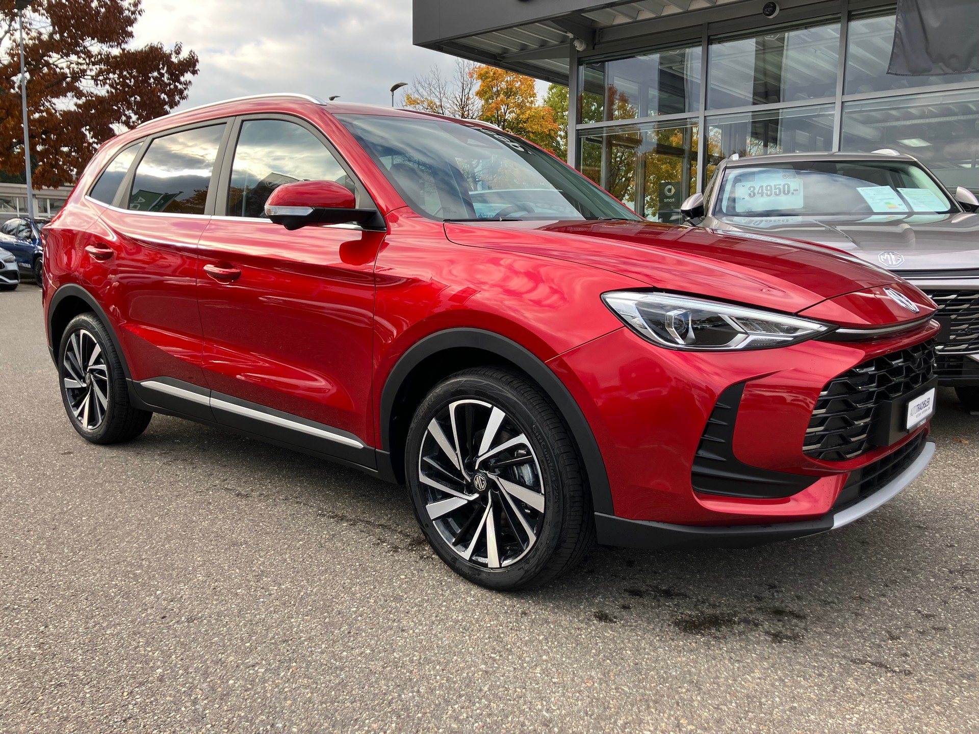 MG ZS 1.5 Hybrid+ Luxury-image-1