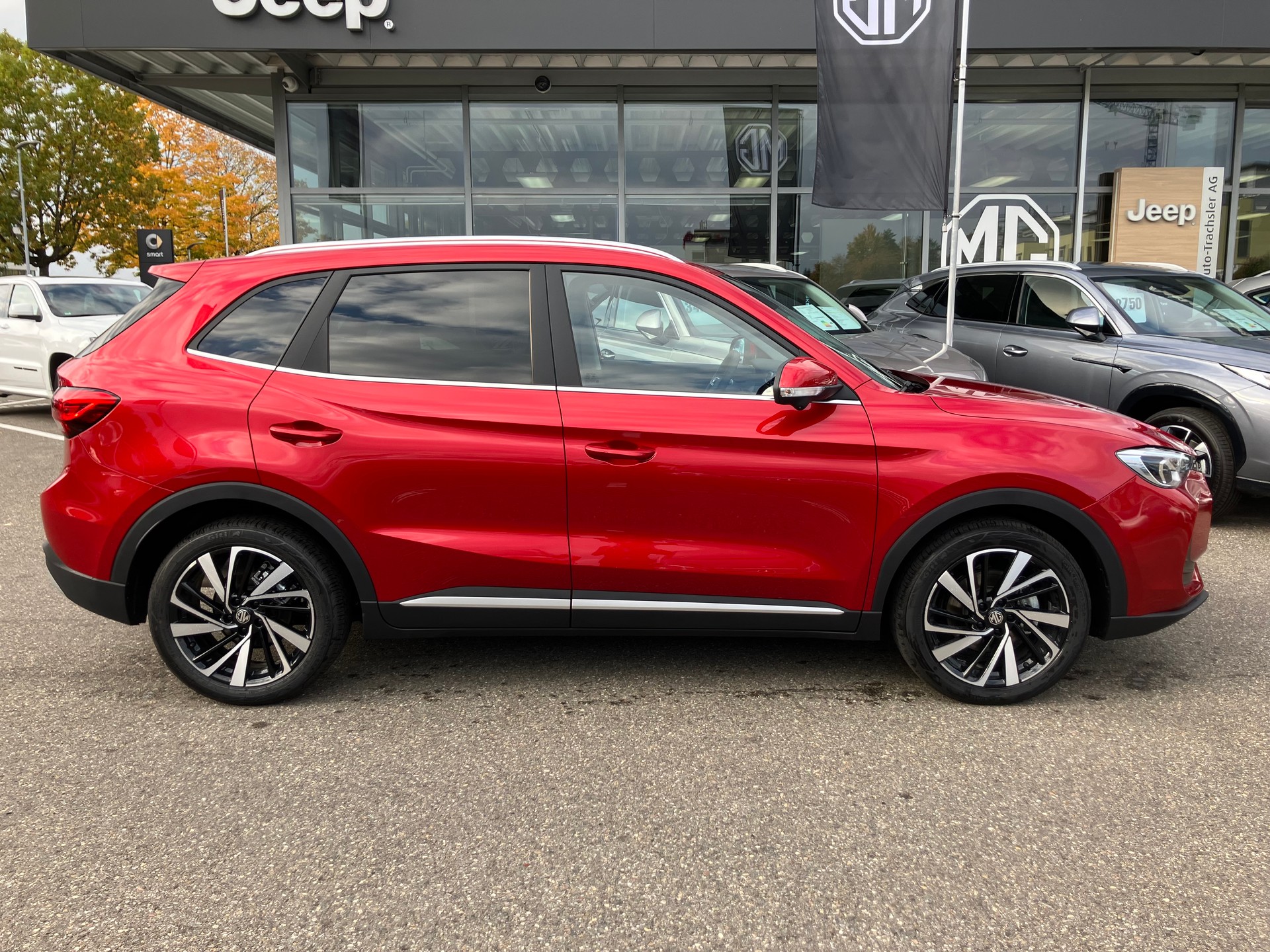 MG ZS 1.5 Hybrid+ Luxury-image-0