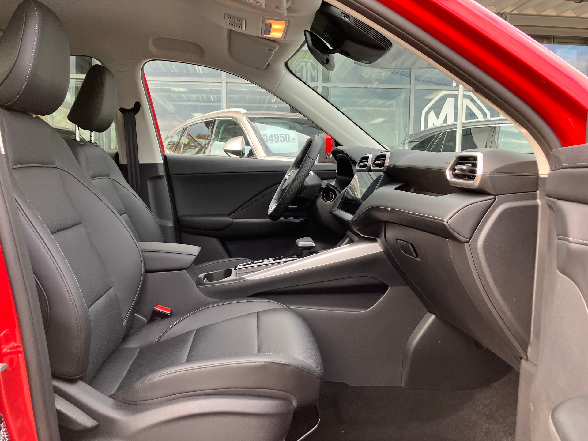 MG ZS 1.5 Hybrid+ Luxury-image-8