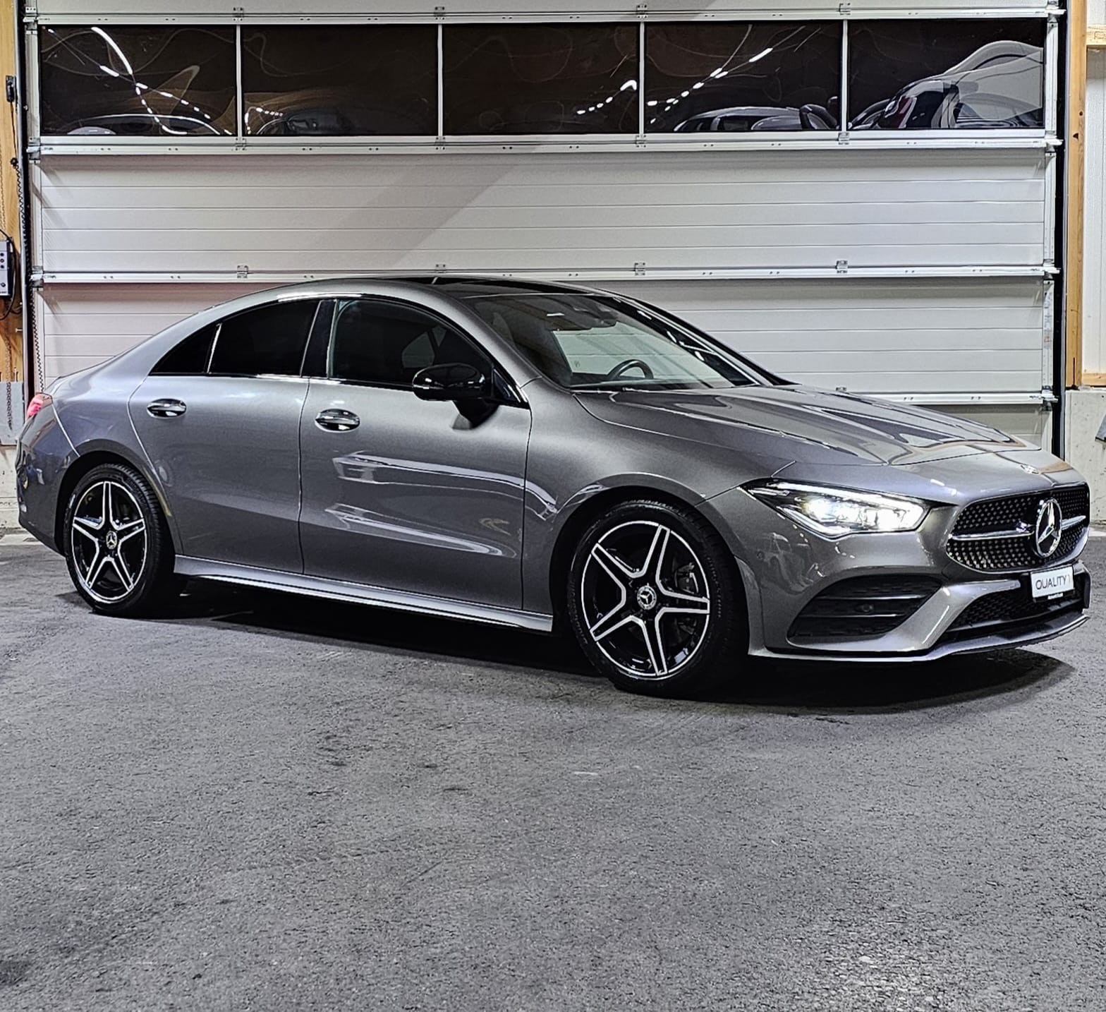 MERCEDES-BENZ CLA 220 AMG Line 7G-DCT 4Matic-image-6