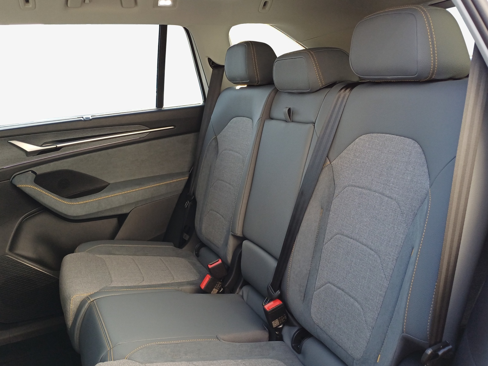 SKODA Kodiaq 1.5 TSI PHEV Selection-image-11