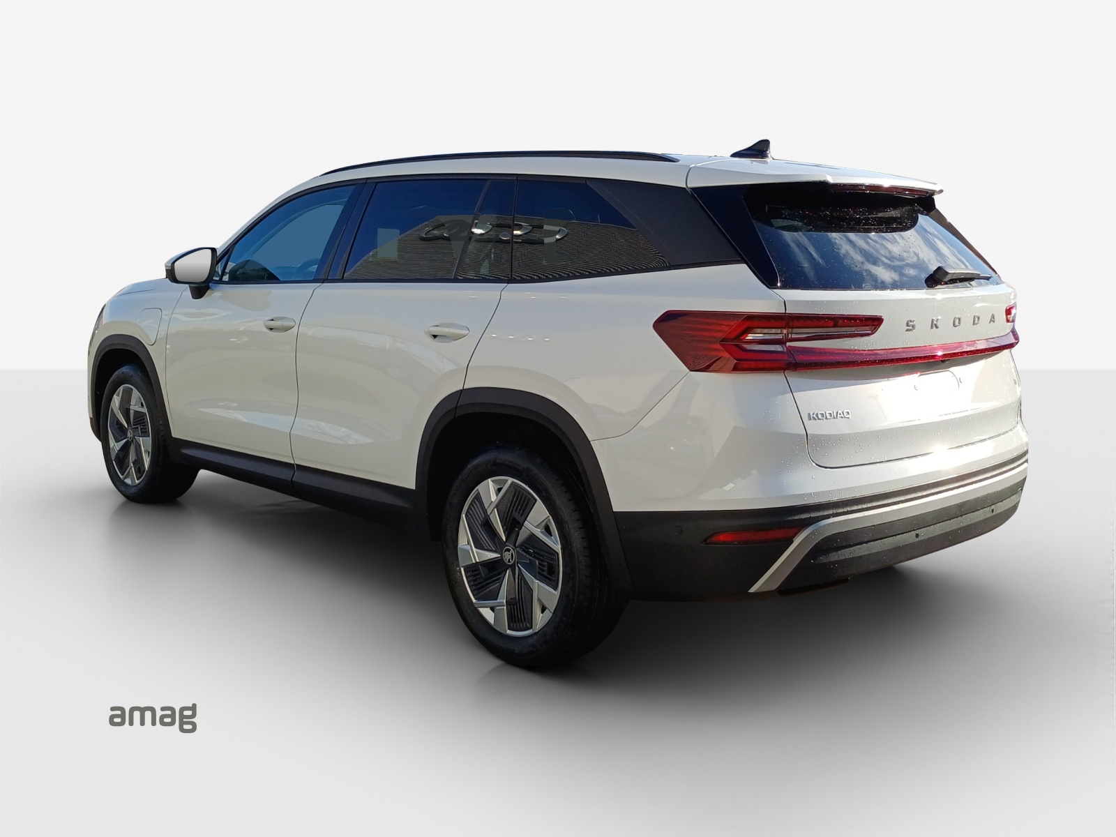 SKODA Kodiaq 1.5 TSI PHEV Selection-image-2