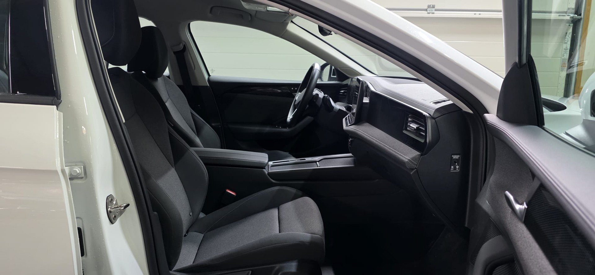 VW Passat Variant 1.5 eTSI evo2 DSG *Lenkradheizung*ACC*Sitzheizung*Rückfahrkamera*-image-22