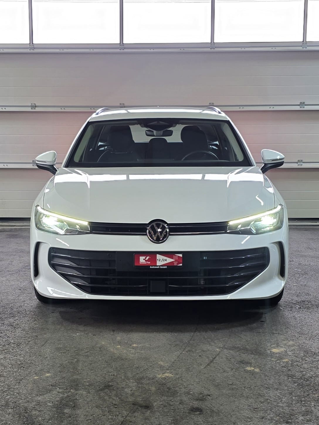 VW Passat Variant 1.5 eTSI evo2 DSG *Lenkradheizung*ACC*Sitzheizung*Rückfahrkamera*-image-7