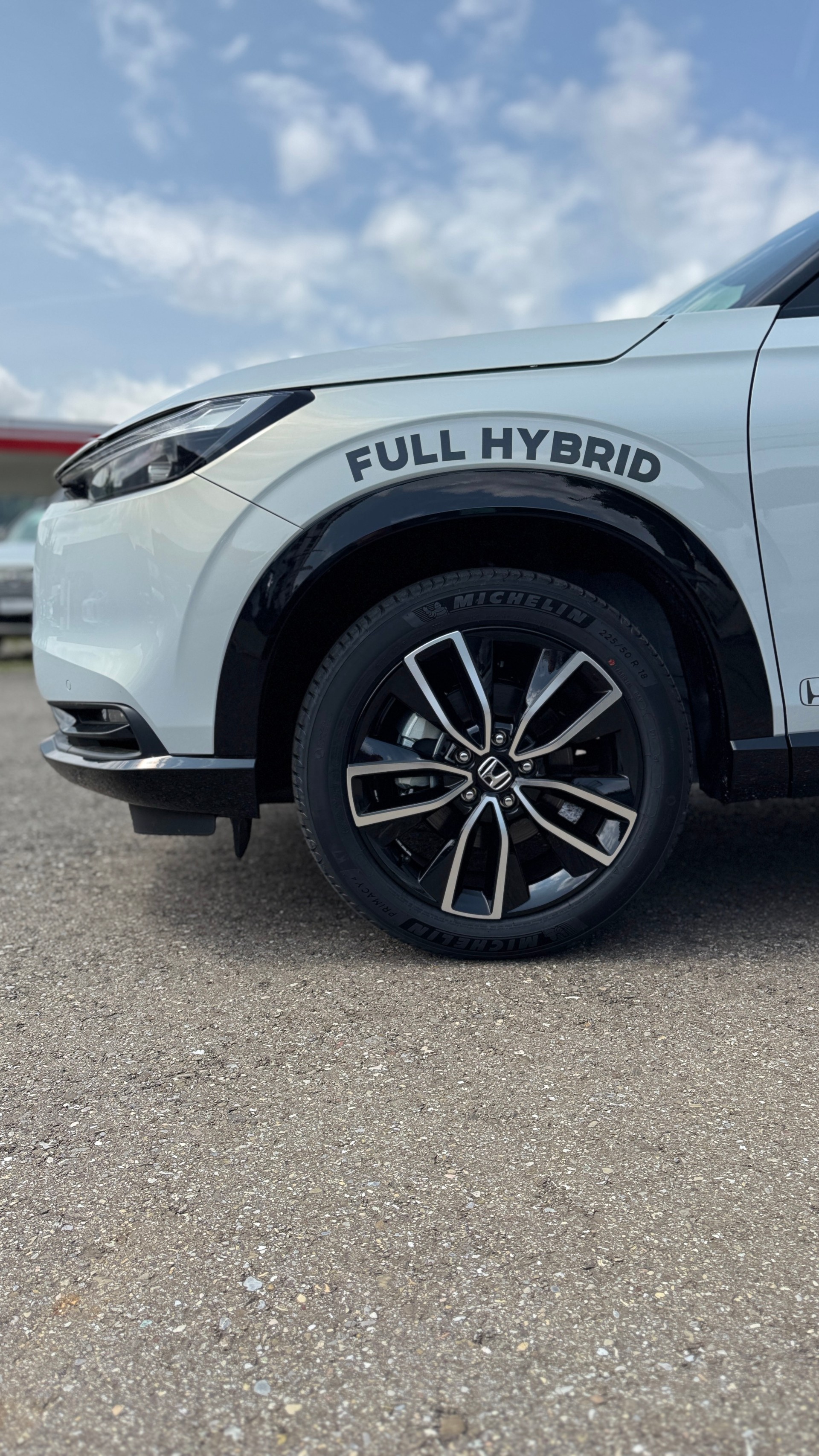 HONDA HR-V e:HEV 1.5l Advance 1.9% Leasing Aktion unschlagbar mit 8 Jahren Garantie-image-1