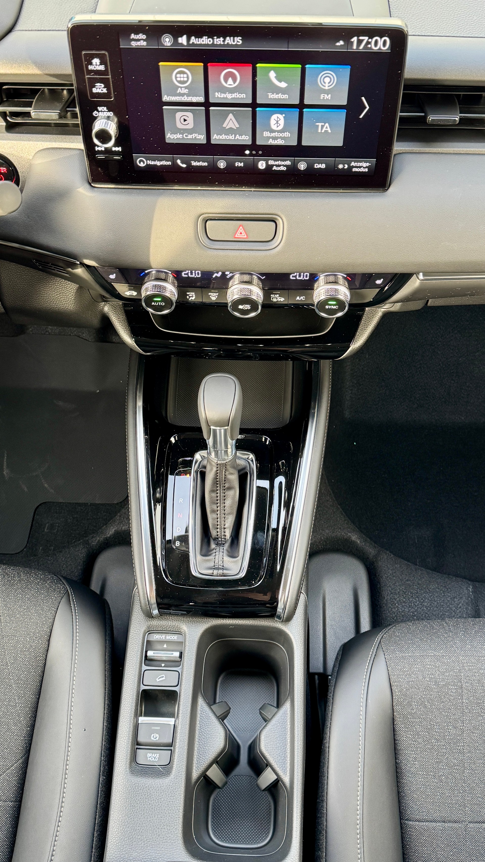 HONDA HR-V e:HEV 1.5l Advance Urban Grau, Sunlight White vorrätig 1.9% Leasing Aktion unschlagbar mit 8 Jahren Garantie-image-14