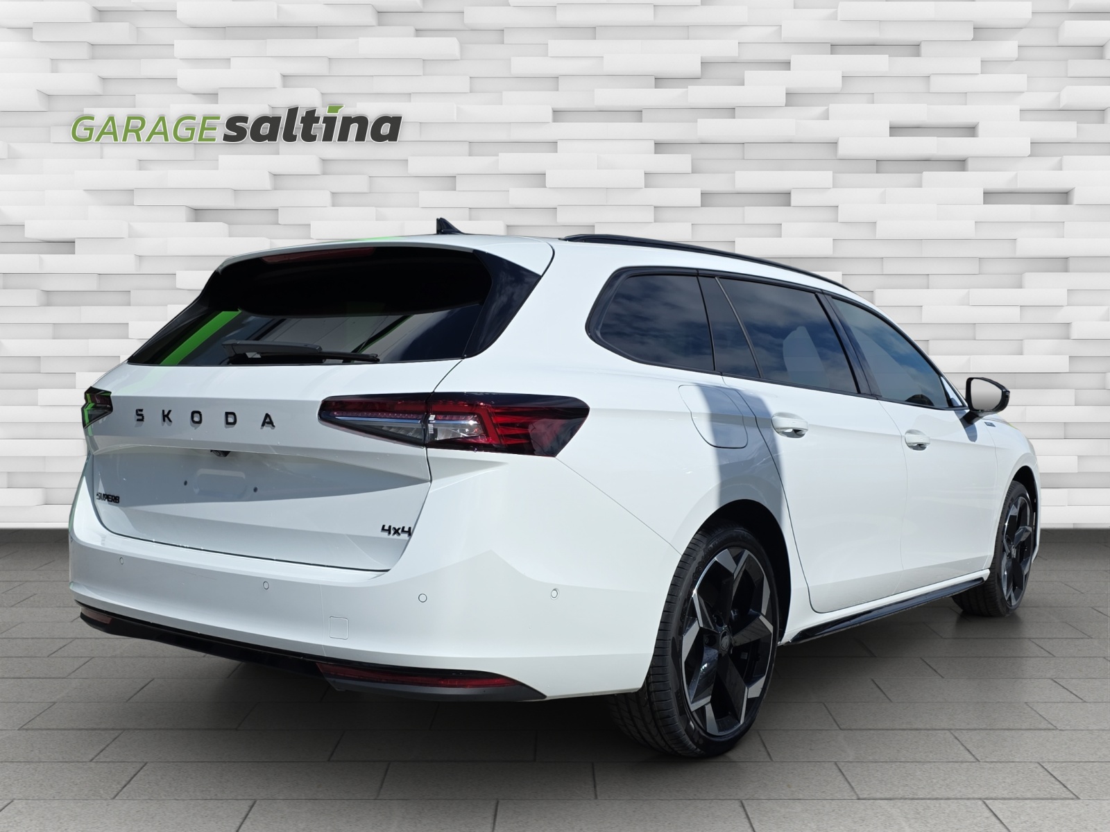 SKODA Superb Combi 2.0 TSI Sportline 4x4 DSG-showroom-element-2