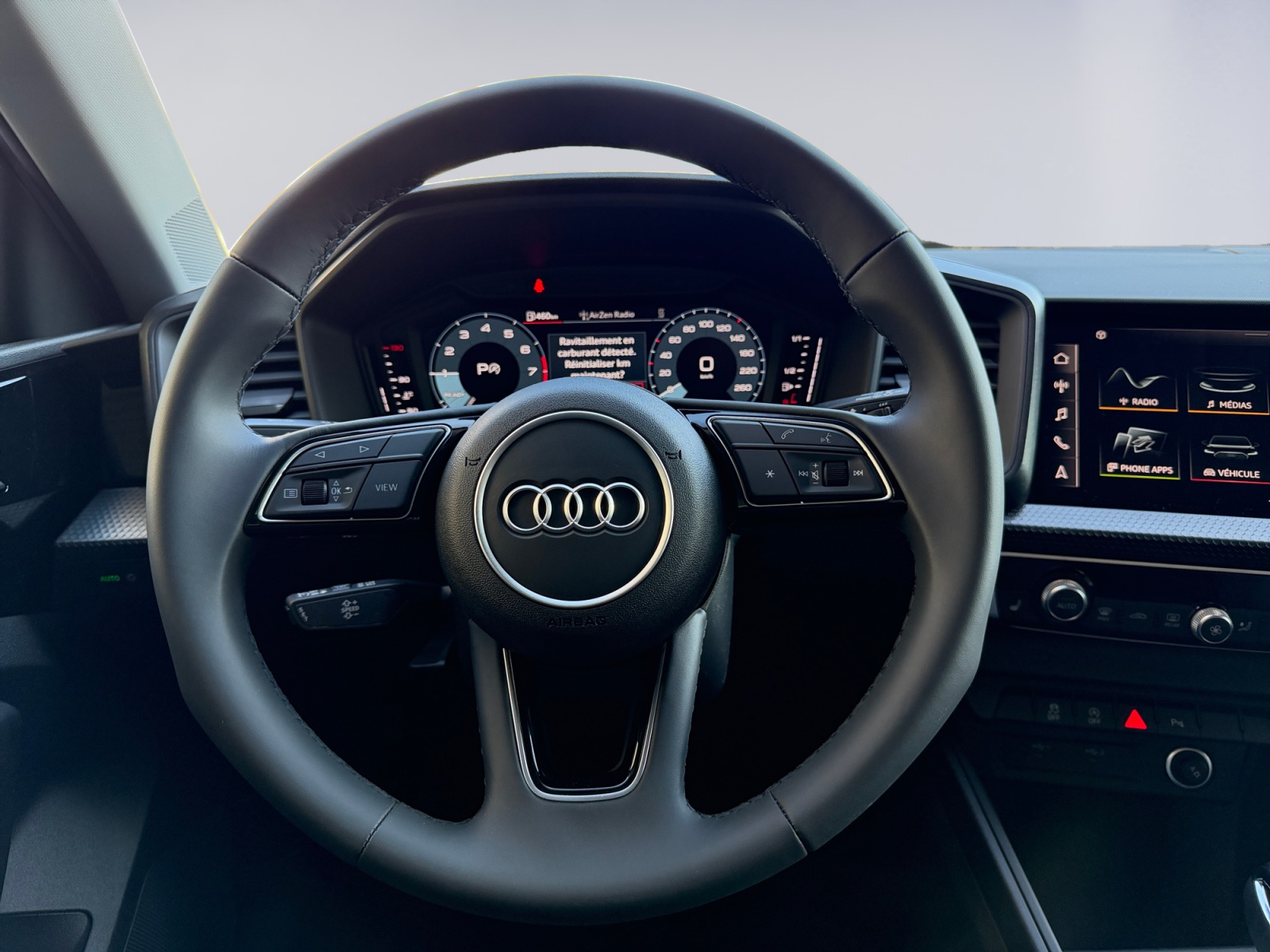 AUDI A1 Sportback 30 TFSI Attraction S-tronic-image-9