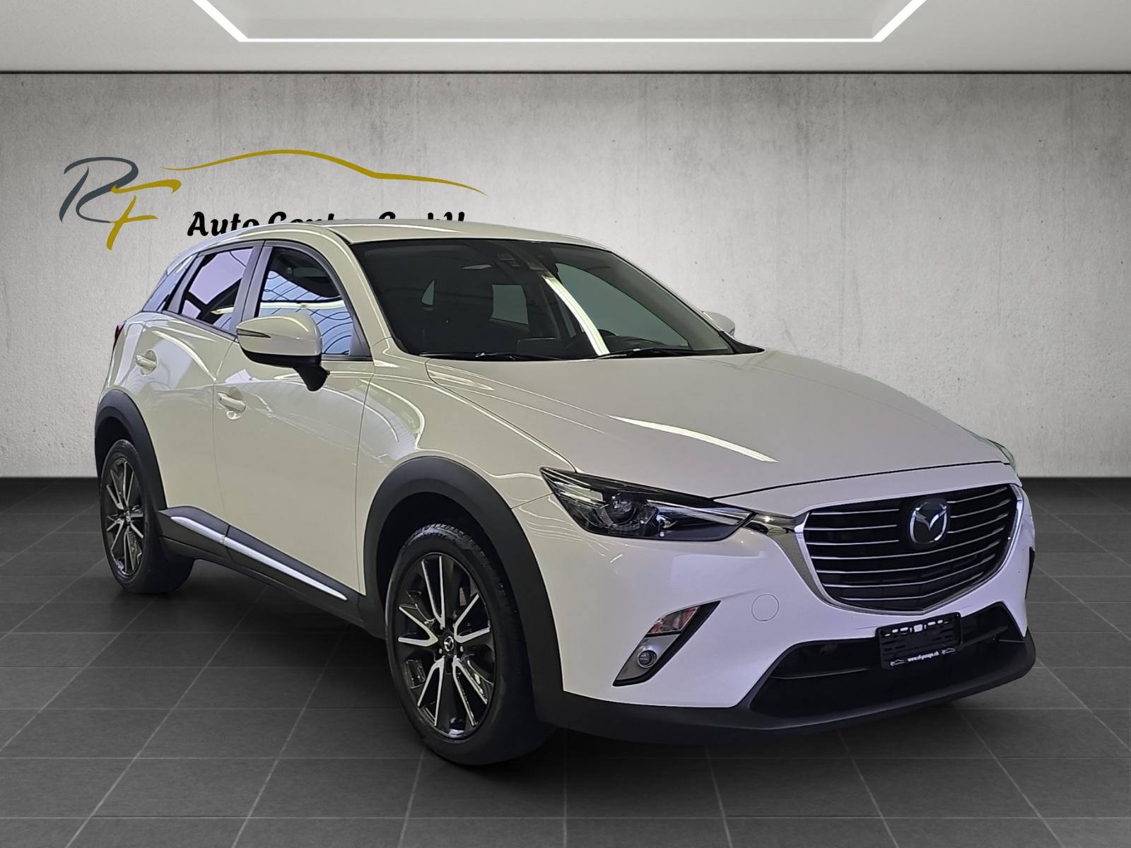 MAZDA CX-3 2.0 Revolution FWD Skyactiv Drive-image-2