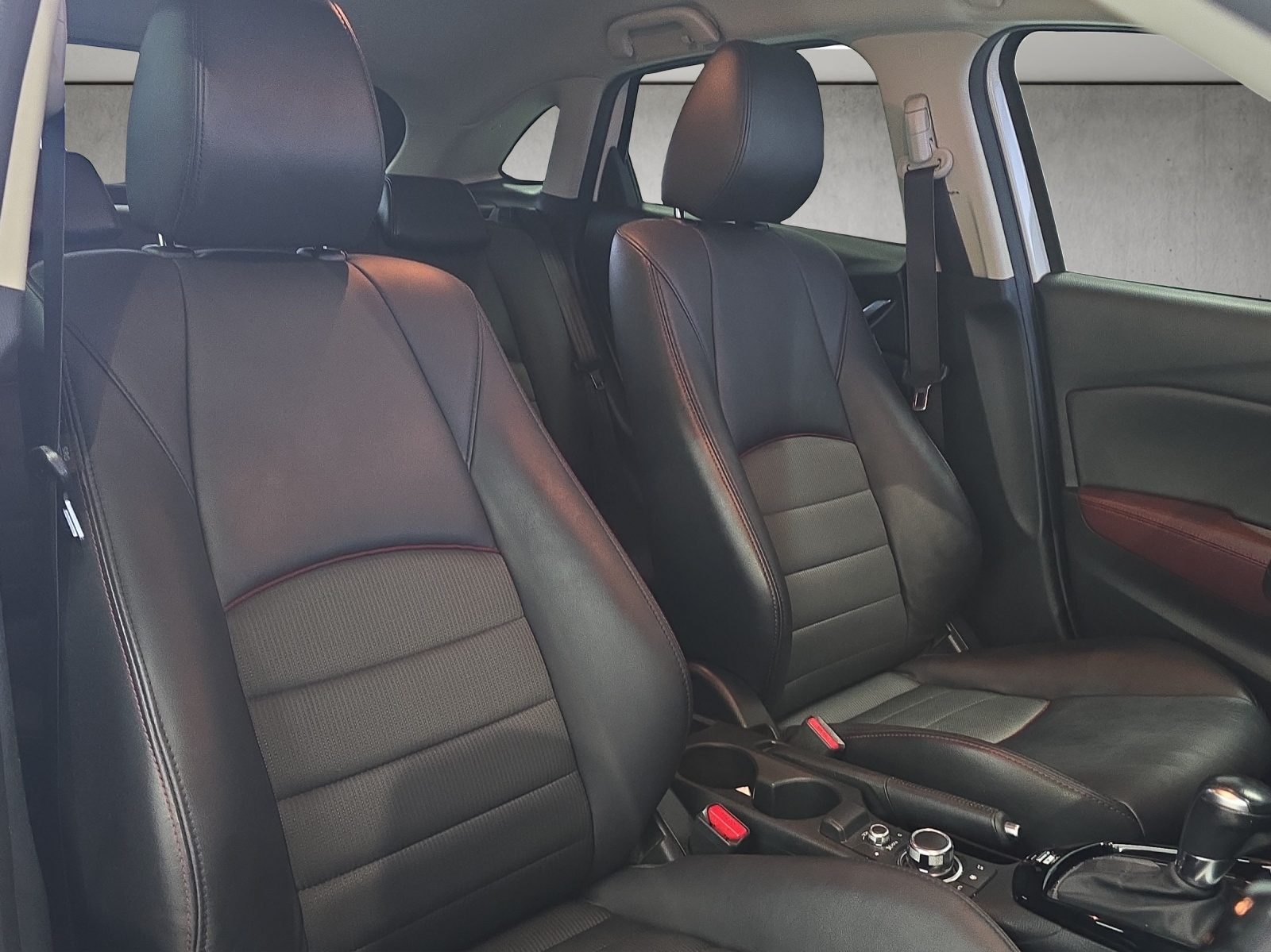MAZDA CX-3 2.0 Revolution FWD Skyactiv Drive-image-9