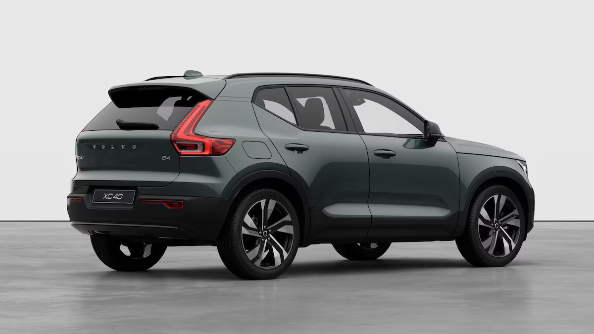 VOLVO XC40 2.0 B4 MH Ultra Dark-image-3