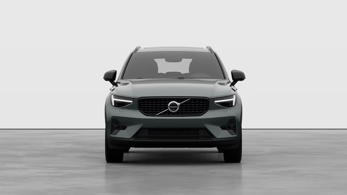 VOLVO XC40 2.0 B4 MH Ultra Dark-image-6