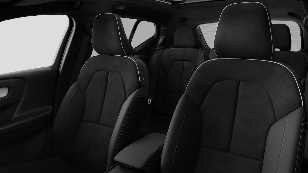 VOLVO XC40 2.0 B4 MH Ultra Dark-image-13