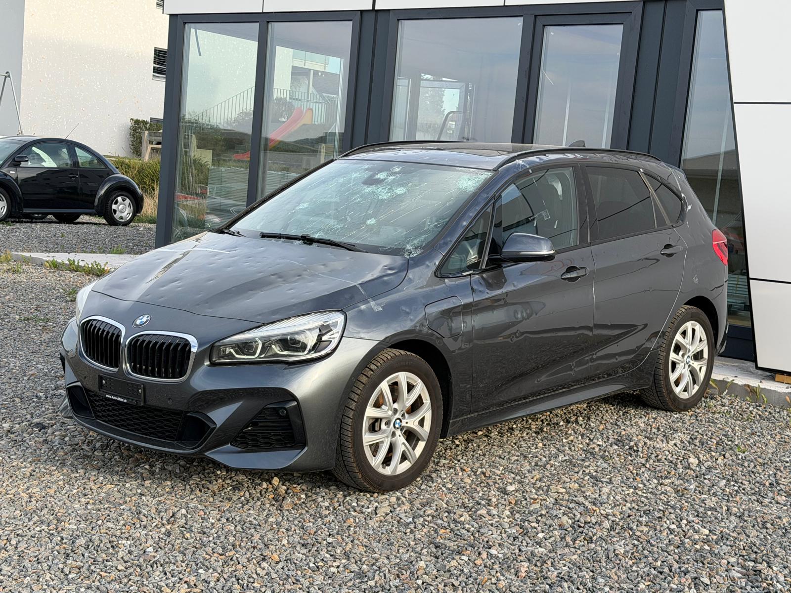 BMW 225xe iPerformance Active Tourer Steptronic M Sport*HAGELSCHADEN* **Jetzt nur noch CHF 9'900.- statt CHF 14?900.-**-image-5
