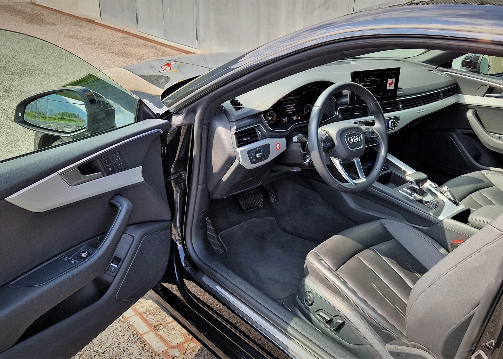 AUDI A5 Coupé 40 TDI advanced quattro S-tronic-image-7