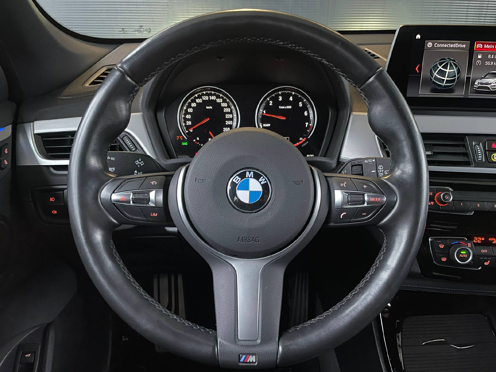 BMW X1 20i xDrive-image-7