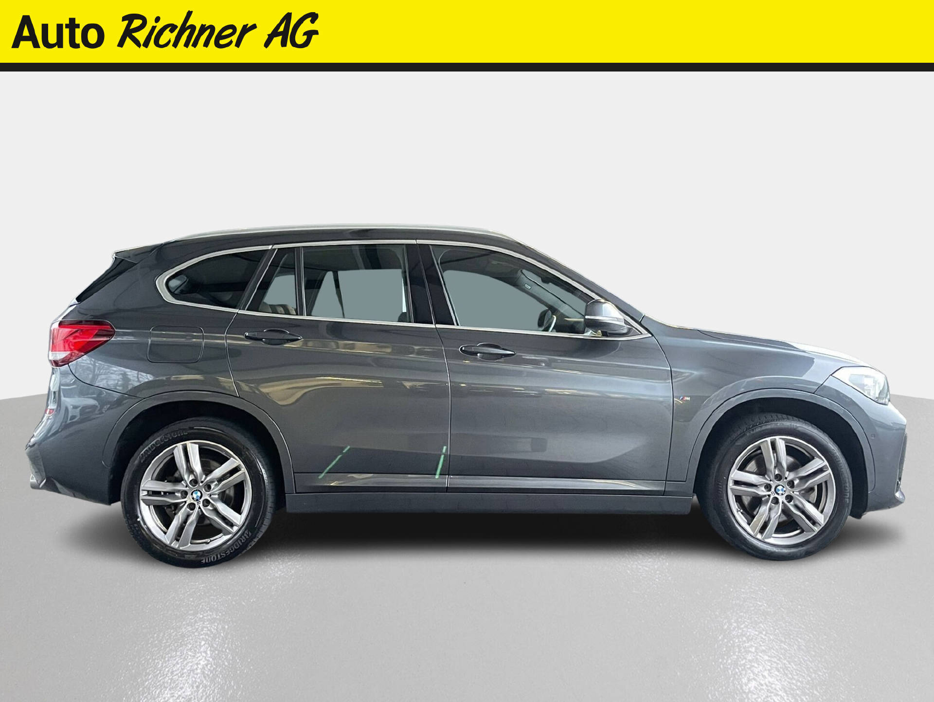 BMW X1 20i xDrive-image-2