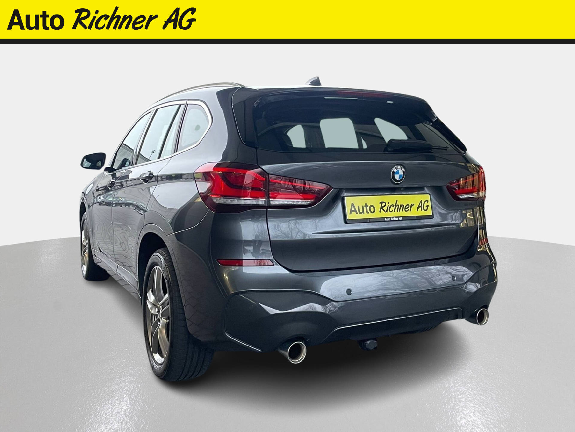 BMW X1 20i xDrive-image-4