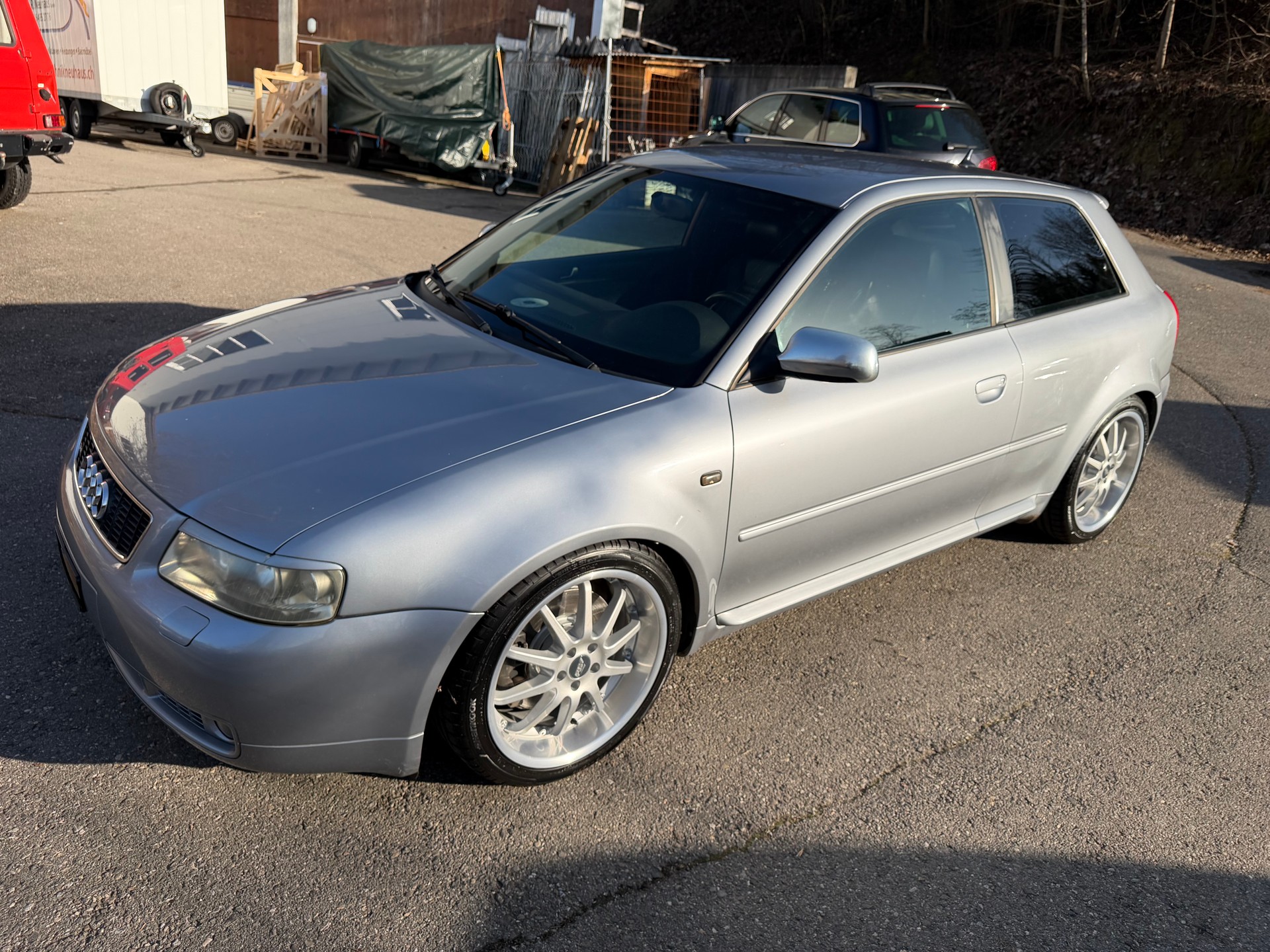 AUDI S3 quattro