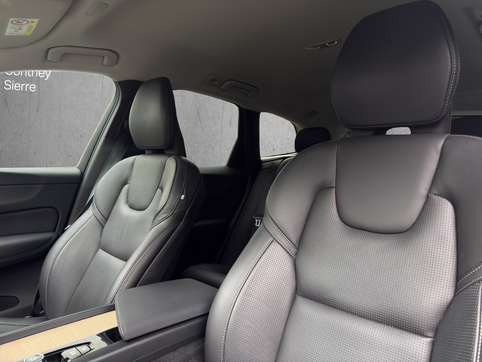 Image VOLVO XC60 XC60 T6 eAWD PluginHybrid Plus Dark Geartronic