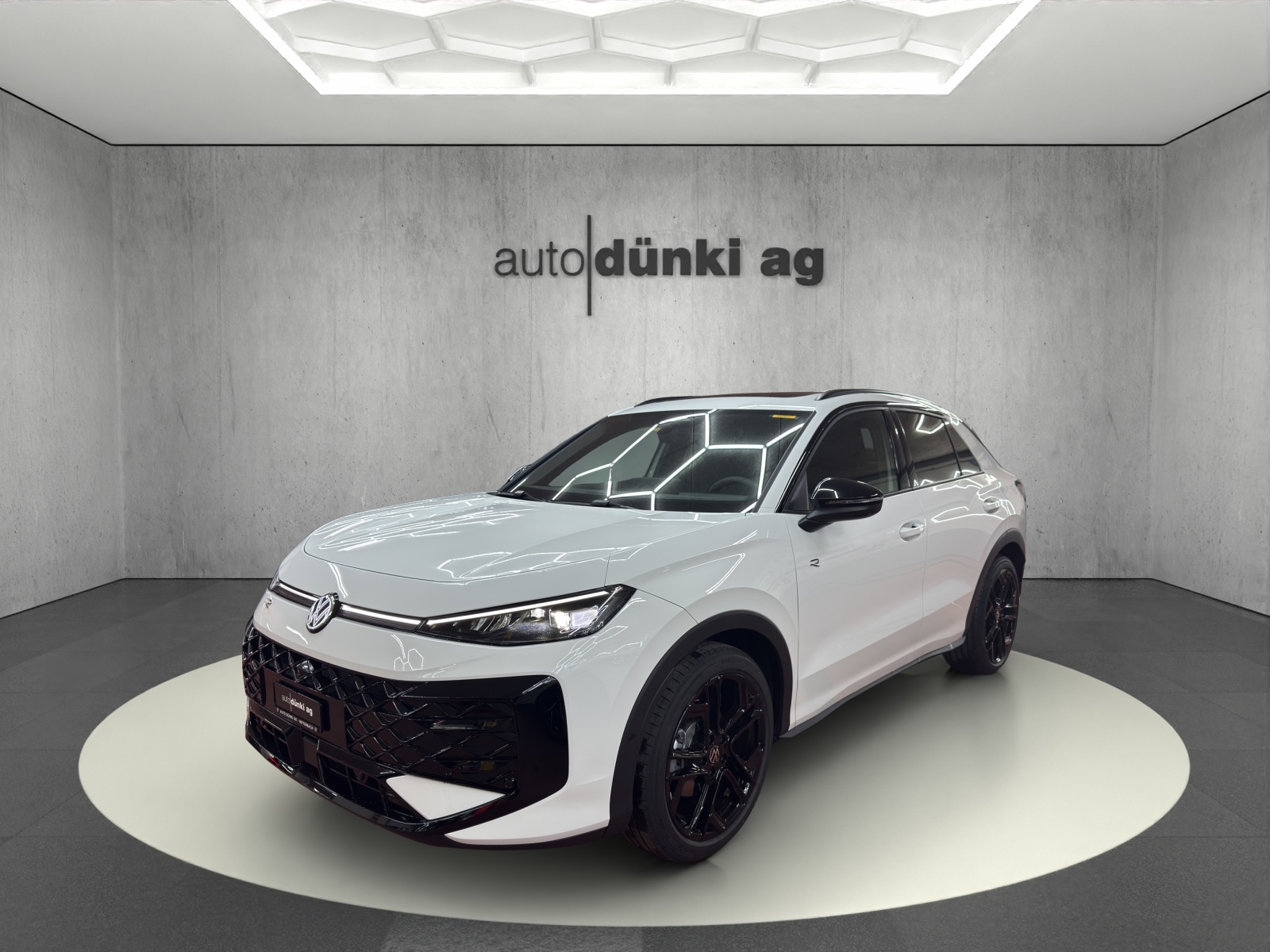 VW T-Roc 1.5 eTSI mHEV R-Line DSG-image-0