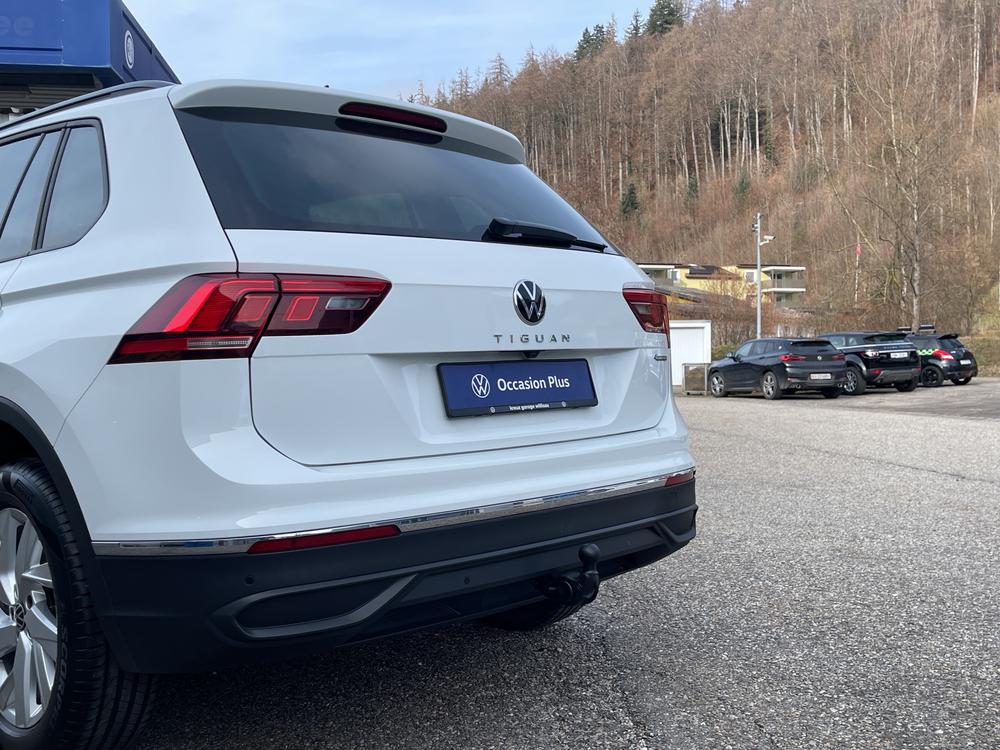 VW Tiguan 2.0 TDI SCR Life 4Motion DSG-image-9