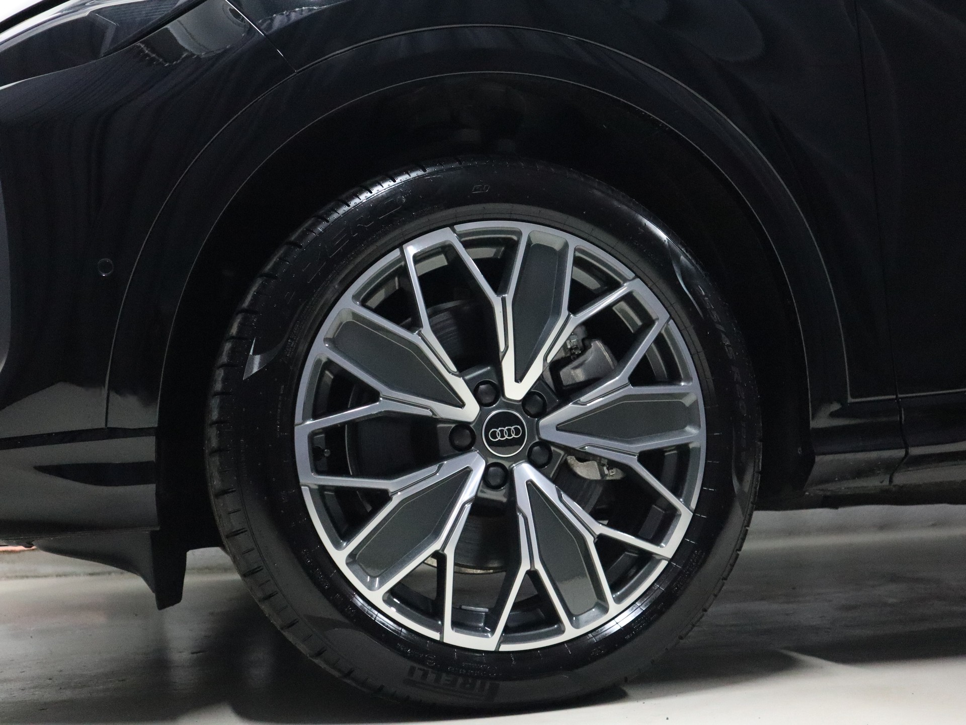 AUDI Q5 TDI quatto 150 kW S-tronic S Line Edition - Navi - MMI Beifahrerdisplay - Matrix LED - Keyless - 360° Kamera - 204 PS-image-7