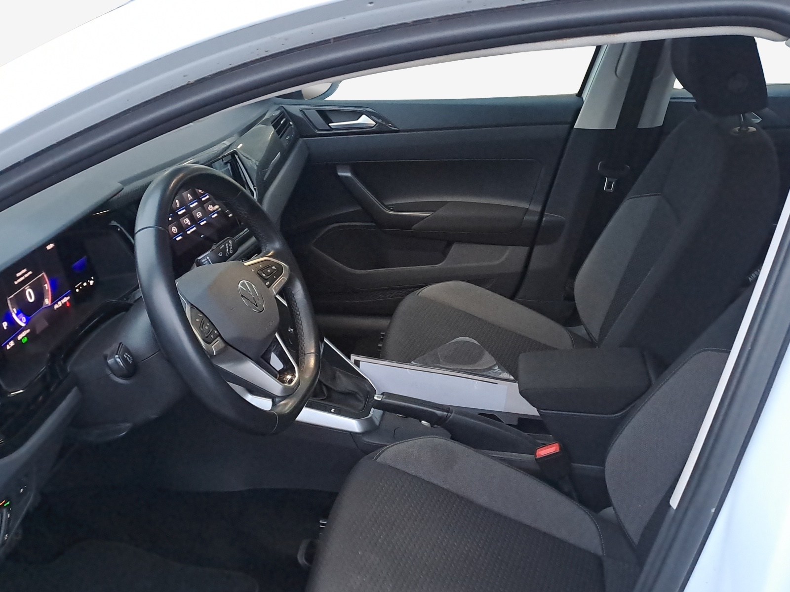 VW Taigo 1.0 TSI Life DSG-image-7