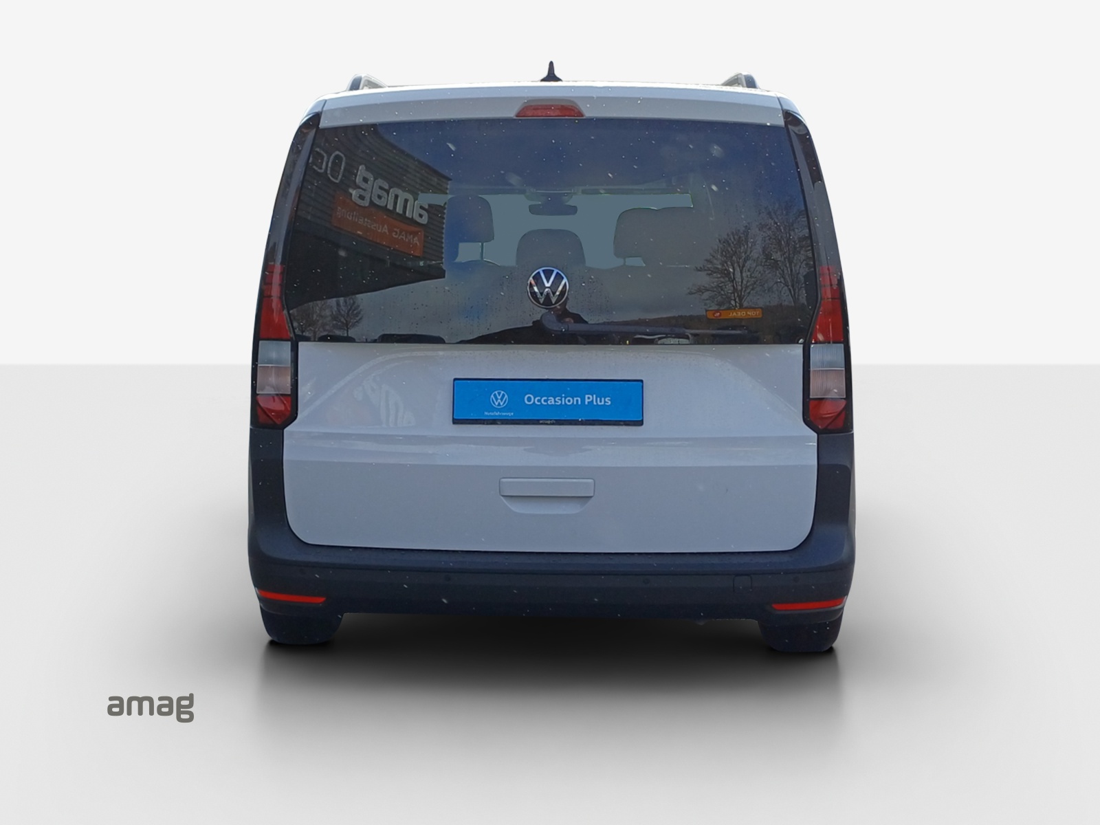 VW Caddy 2.0 TDI-image-4