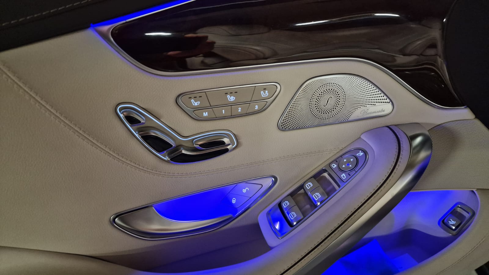 MERCEDES-BENZ S 500 Coupé 4Matic 7G-Tronic-image-5
