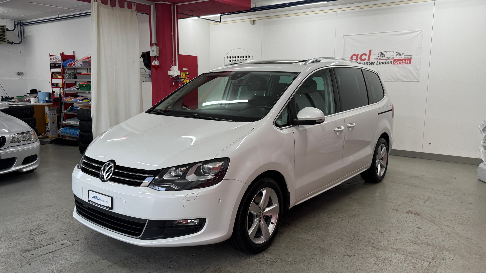 VW Sharan 2.0 TDI BlueMotion Technology Highline DSG, friach ab MFK & Service, 8fach Berädert, 7 Plätze, DAB, BT, Leder, Garantie-showroom-element-2