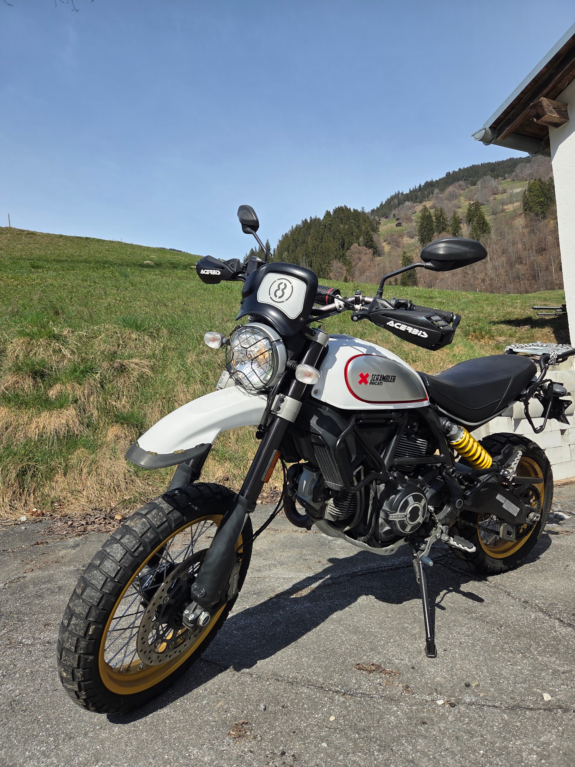 DUCATI Scrambler 800 Desert Sled-image-1
