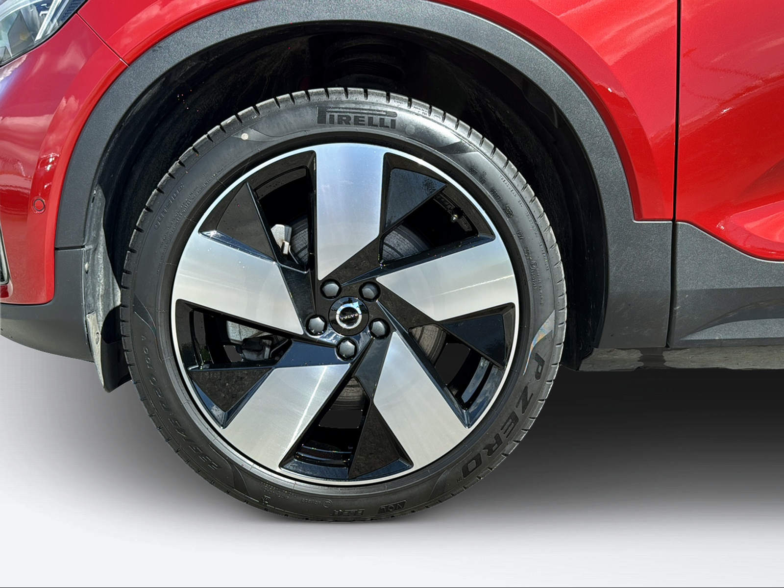 VOLVO C40 Recharge Twin-image-8