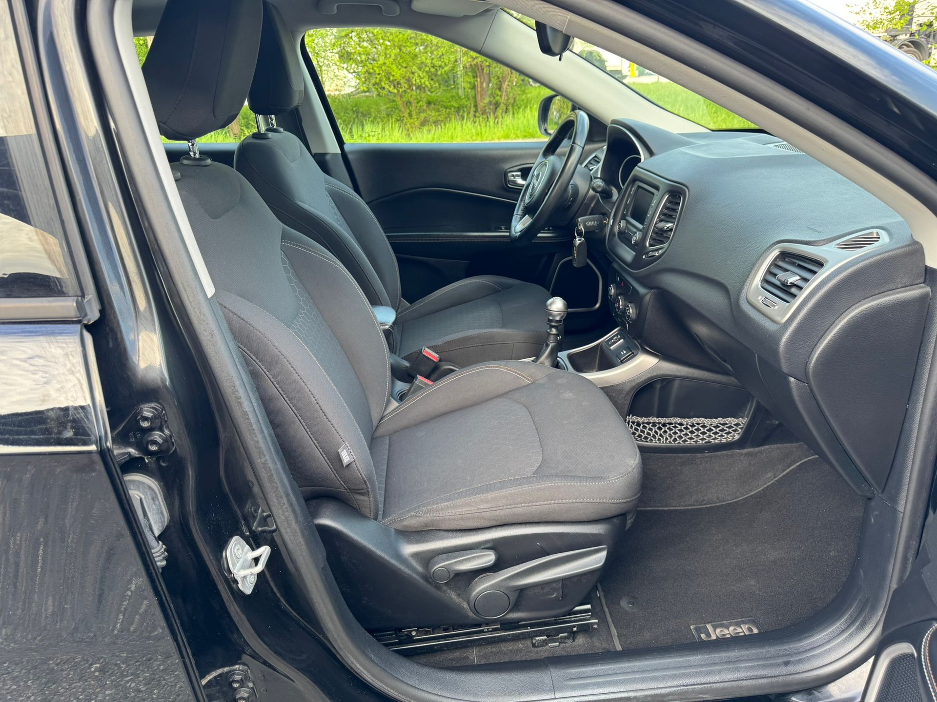 JEEP Compass 1.4 Turbo Longtitude-image-9